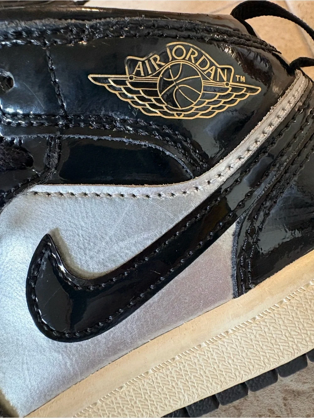 Air Jordan 1 Mid SE PS Black Metallic Silver Gold Size 12C